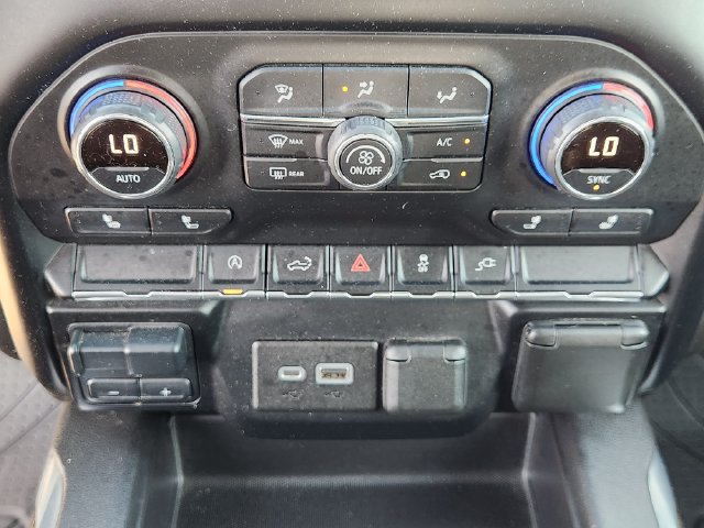 Used 2021 Chevrolet Silverado 1500 RST w/ Texas Edition Plus RWD image 18