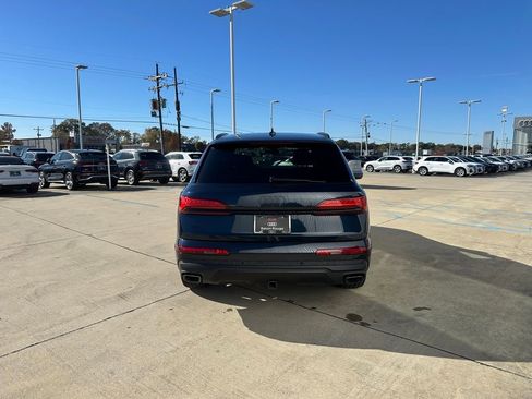 Certified 2025 Audi Q7 3.0T Premium Plus w/ Premium Plus Package image 4