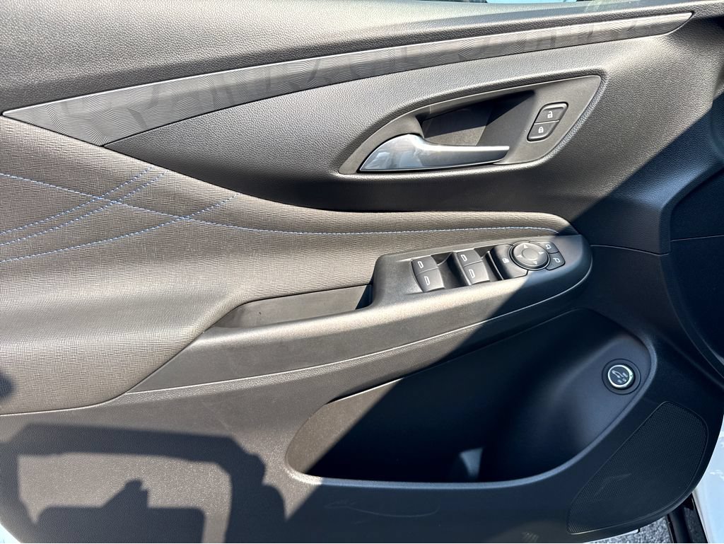 New 2026 Buick Envista Sport Touring w/ Convenience I Package FWD image 9