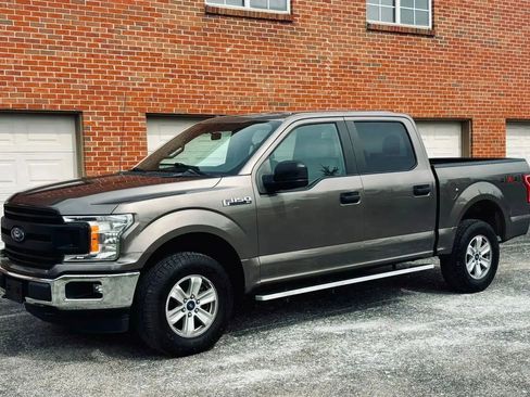 Used 2018 Ford F150 XL w/ Equipment Group 101A Mid AWD/4WD image 6