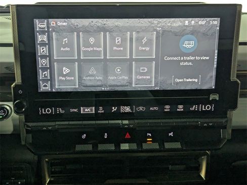 Used 2024 GMC Hummer EV 3X w/ LPO, Illumination Package image 20