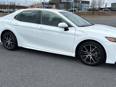 Used 2022 Toyota Camry SE