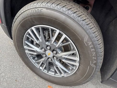 Certified 2024 Chevrolet Traverse LT image 34