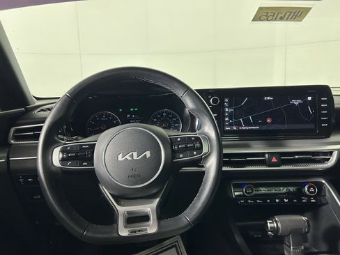 Used 2023 Kia K5 GT-Line image 30