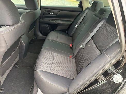 Used 2016 Nissan Altima 2.5 S w/ Power Driver Seat Package image 9