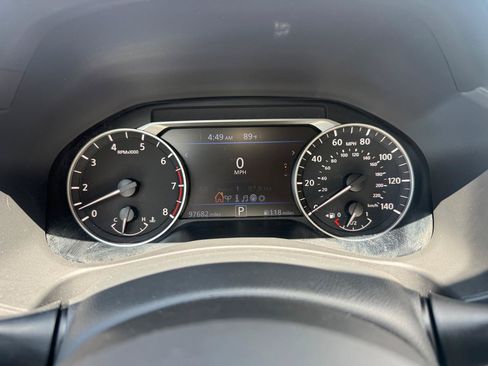 Used 2022 Nissan Altima 2.5 SV w/ SV Premium Package FWD image 30