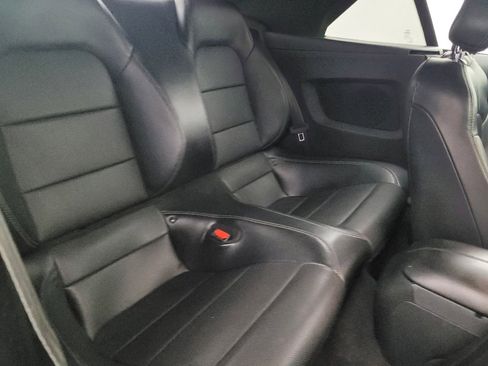 Used 2022 Ford Mustang Premium RWD image 19
