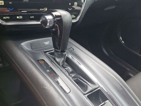 Certified 2022 Honda HR-V EX image 12
