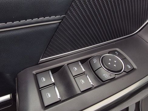 Used 2021 Ford F150 Limited image 11