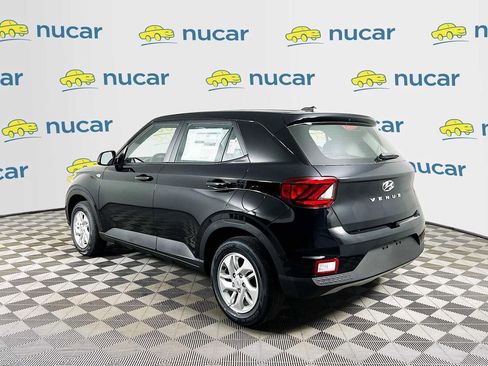 New 2026 Hyundai Venue SE image 5