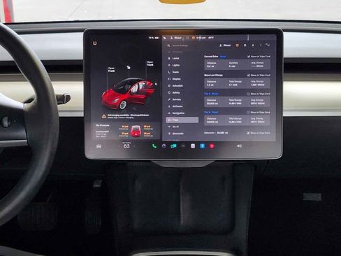 Used 2022 Tesla Model 3 Long Range image 4