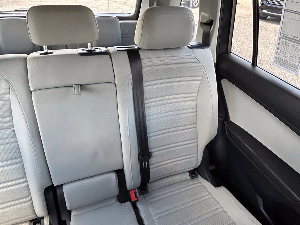 Used 2022 Volkswagen Tiguan S FWD image 14