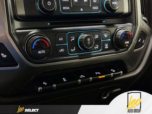 Used 2017 Chevrolet Silverado 1500 LT w/ Midnight Edition image 16