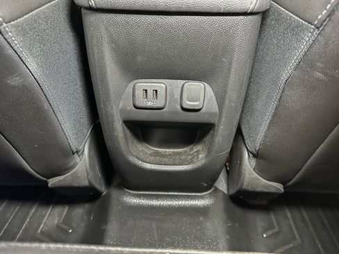 Used 2019 Chevrolet Colorado ZR2 AWD/4WD image 28