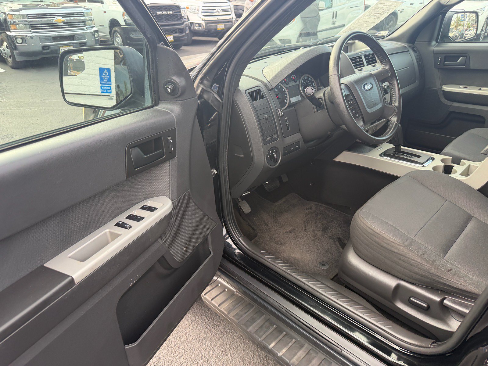 Used 2012 Ford Escape XLT FWD image 15