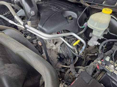 Used 2015 RAM 1500 Big Horn AWD/4WD image 17