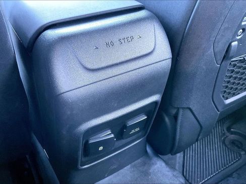 Used 2024 Ford Bronco Big Bend AWD/4WD image 32