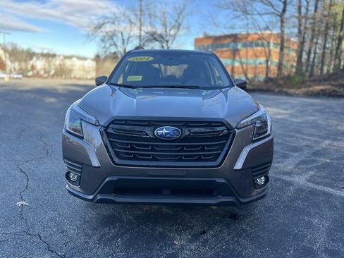 Used 2024 Subaru Forester Limited image 2