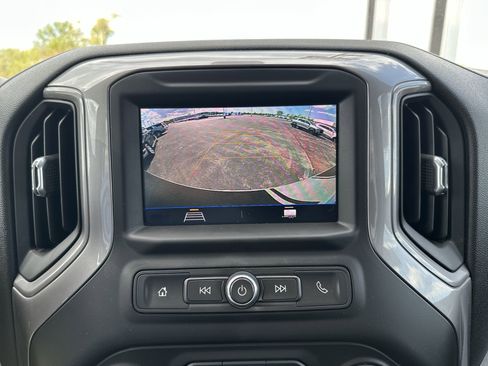 Certified 2021 Chevrolet Silverado 1500 Custom w/ Rally Edition AWD/4WD image 17