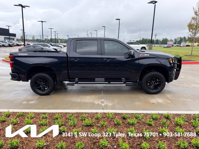 Used 2024 Chevrolet Silverado 1500 LT Trail Boss w/ LT Trail Boss Premium Package AWD/4WD image 13