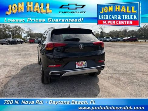 Used 2020 Buick Encore GX Essence w/ Experience Buick Package image 8