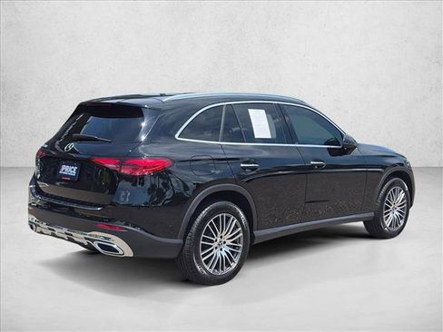 Certified 2026 Mercedes-Benz GLC 300 image 5