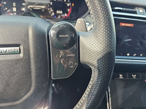 Used 2020 Land Rover Range Rover Velar S AWD/4WD image 18