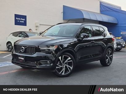 Used 2019 Volvo XC40 T5 R-Design