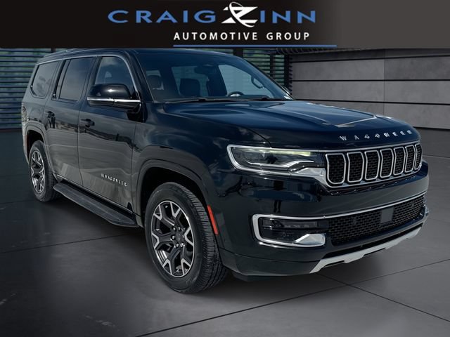 Used 2023 Jeep Wagoneer Series III w/ Preferred Equipment Group RWD image 1