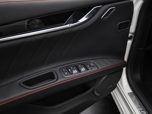 New 2024 Maserati Ghibli Modena image 42