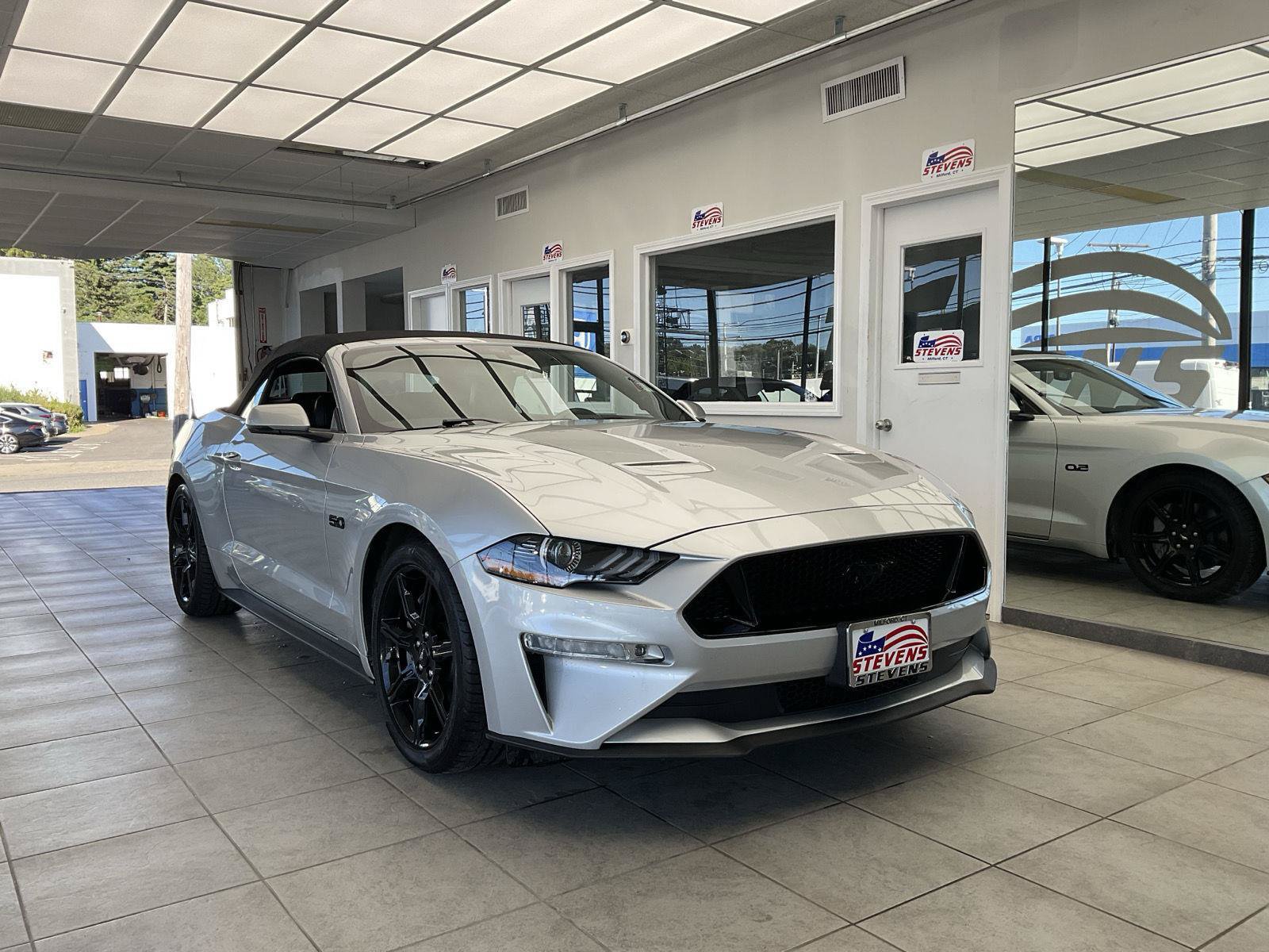 Used 2019 Ford Mustang GT Premium w/ Black Accent Package RWD image 1