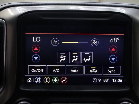 Used 2022 Chevrolet Silverado 3500 LT w/ Convenience Package image 23