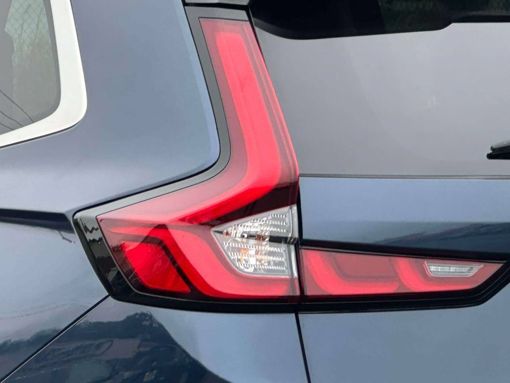 Used 2024 Honda CR-V EX-L image 8