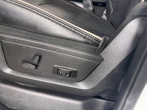 Used 2024 RAM 2500 Laramie w/ Safety Group AWD/4WD image 25