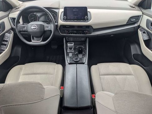 Used 2025 Nissan Rogue SV AWD/4WD image 17