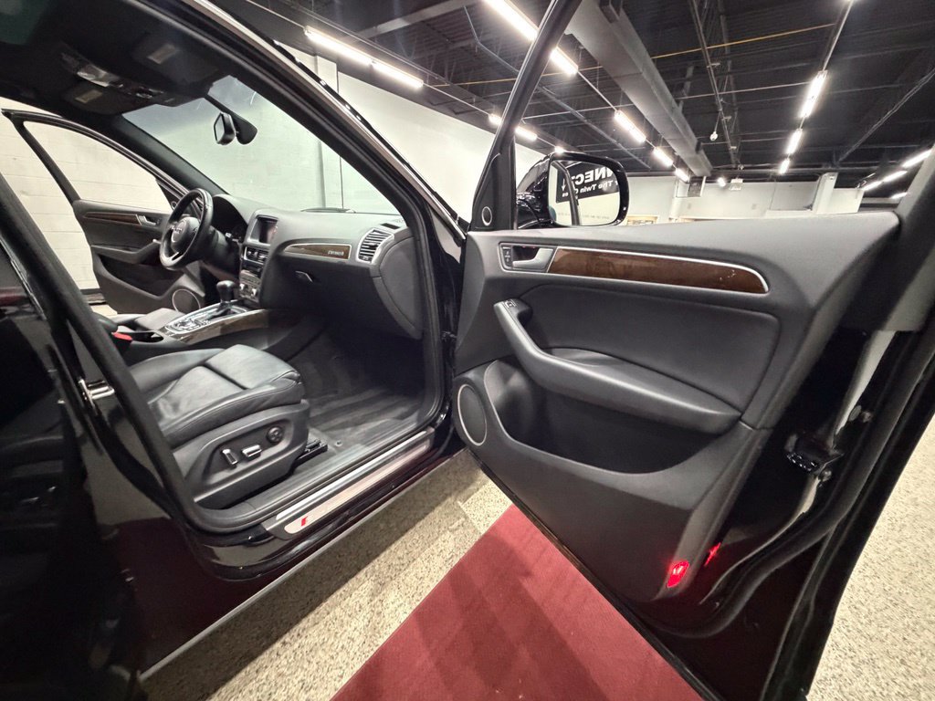 Used 2015 Audi Q5 3.0T Premium Plus w/ Technology Package AWD/4WD image 37