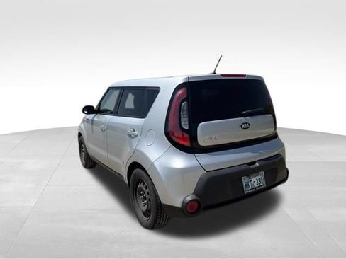 Used 2015 Kia Soul FWD image 5