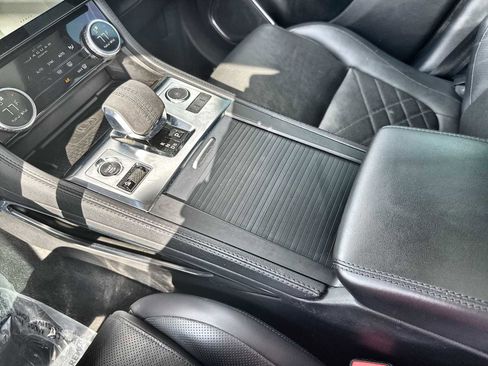 Used 2021 Jaguar F-PACE S image 22