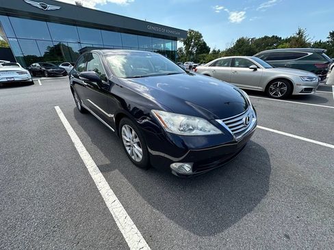 Used 2010 Lexus ES 350 w/ Preferred Accessory Package FWD image 1