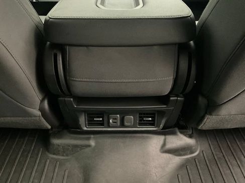 Certified 2019 Chevrolet Silverado 1500 LT w/ All-Star Edition AWD/4WD image 32