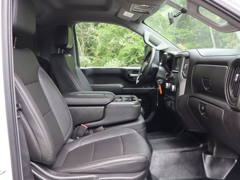 Used 2022 GMC Sierra 3500 Pro w/ Convenience Package AWD/4WD image 24