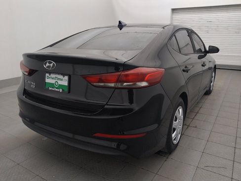Used 2017 Hyundai Elantra SE FWD image 9
