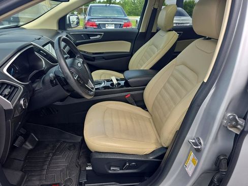 Used 2016 Ford Edge SEL w/ Equipment Group 201A AWD/4WD image 11