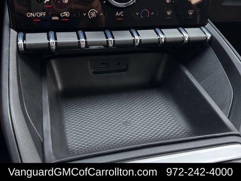 New 2027 GMC Terrain Elevation w/ Black Edition FWD image 17
