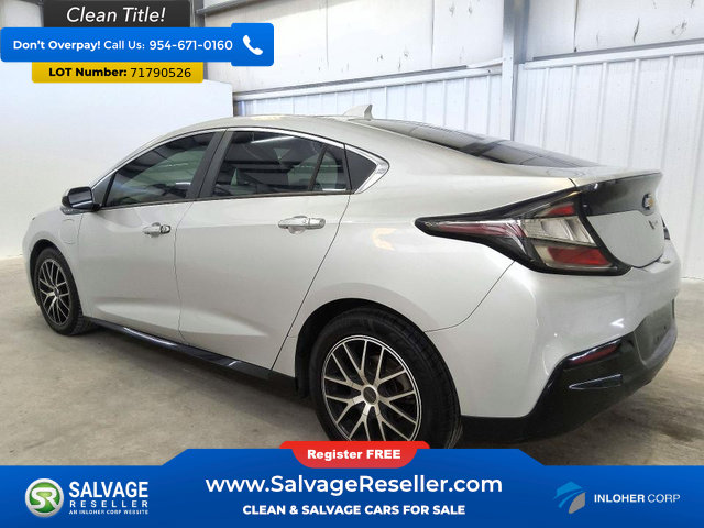 Used 2018 Chevrolet Volt LT w/ Comfort Package FWD image 3