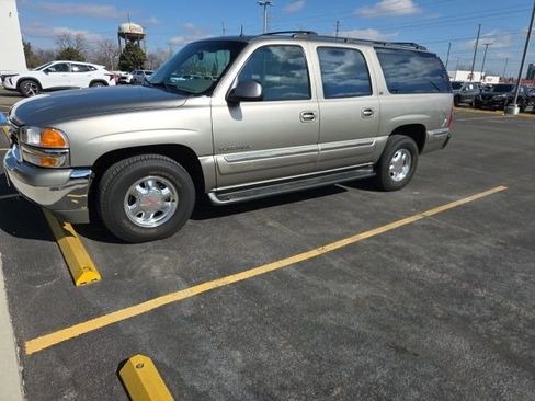 Used 2002 GMC Yukon XL SLT image 2