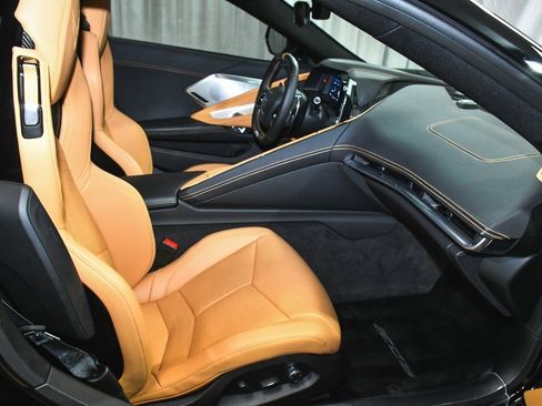Used 2023 Chevrolet Corvette Z06 RWD image 47