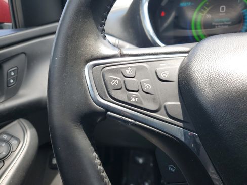 Used 2017 Chevrolet Volt Premier image 17