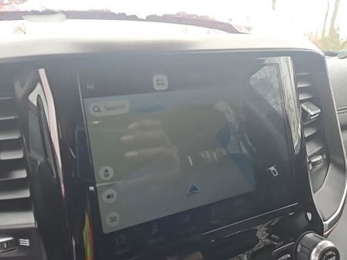 Used 2022 RAM 1500 Laramie image 14