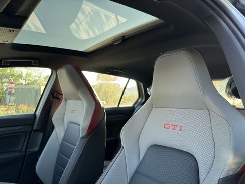 New 2025 Volkswagen GTI SE image 18